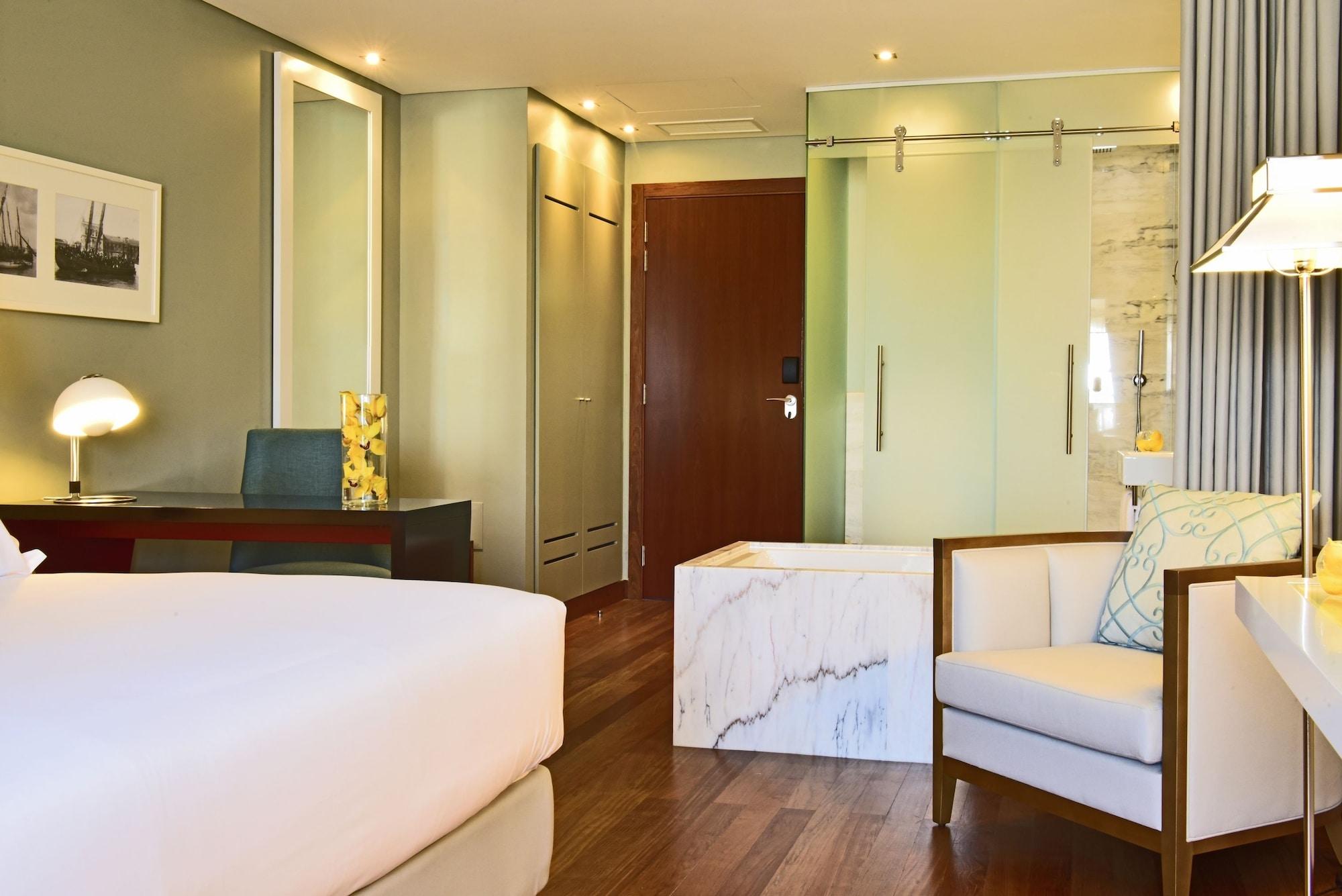 Pousada De Lisboa - Small Luxury Hotels Of The World Exterior foto A room at the hotel