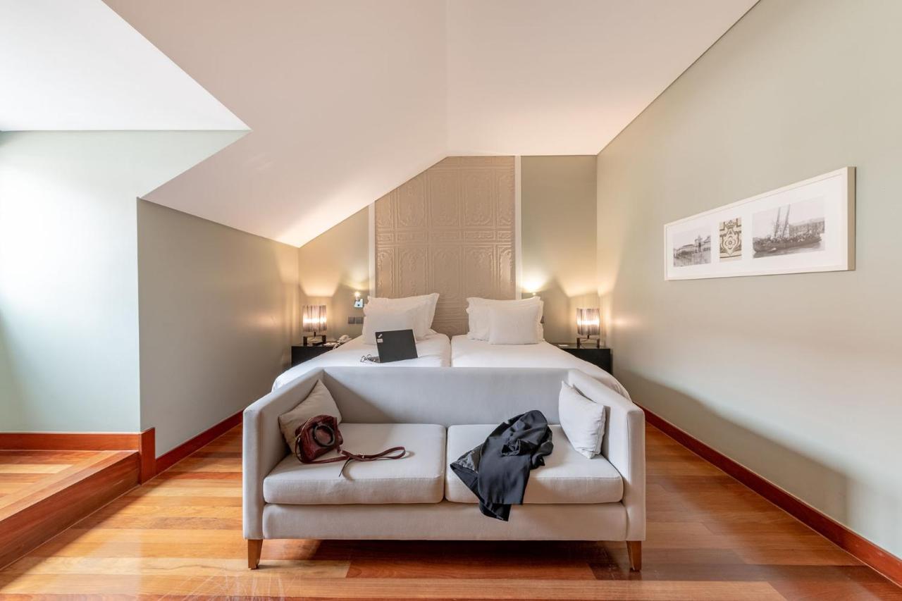 Pousada De Lisboa - Small Luxury Hotels Of The World Exterior foto A room at the hotel