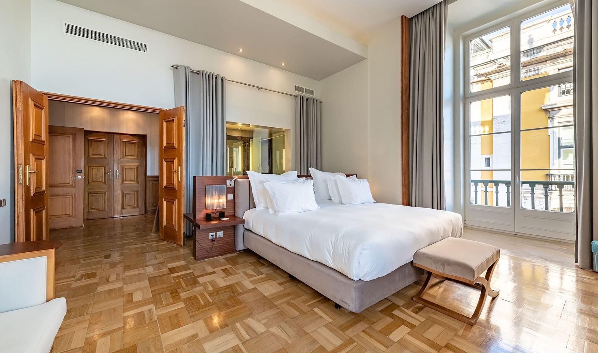 Pousada De Lisboa - Small Luxury Hotels Of The World Exterior foto A bedroom at the hotel