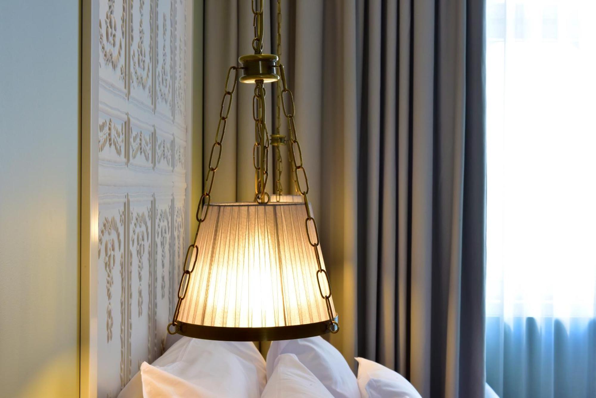 Pousada De Lisboa - Small Luxury Hotels Of The World Exterior foto A lampshade
