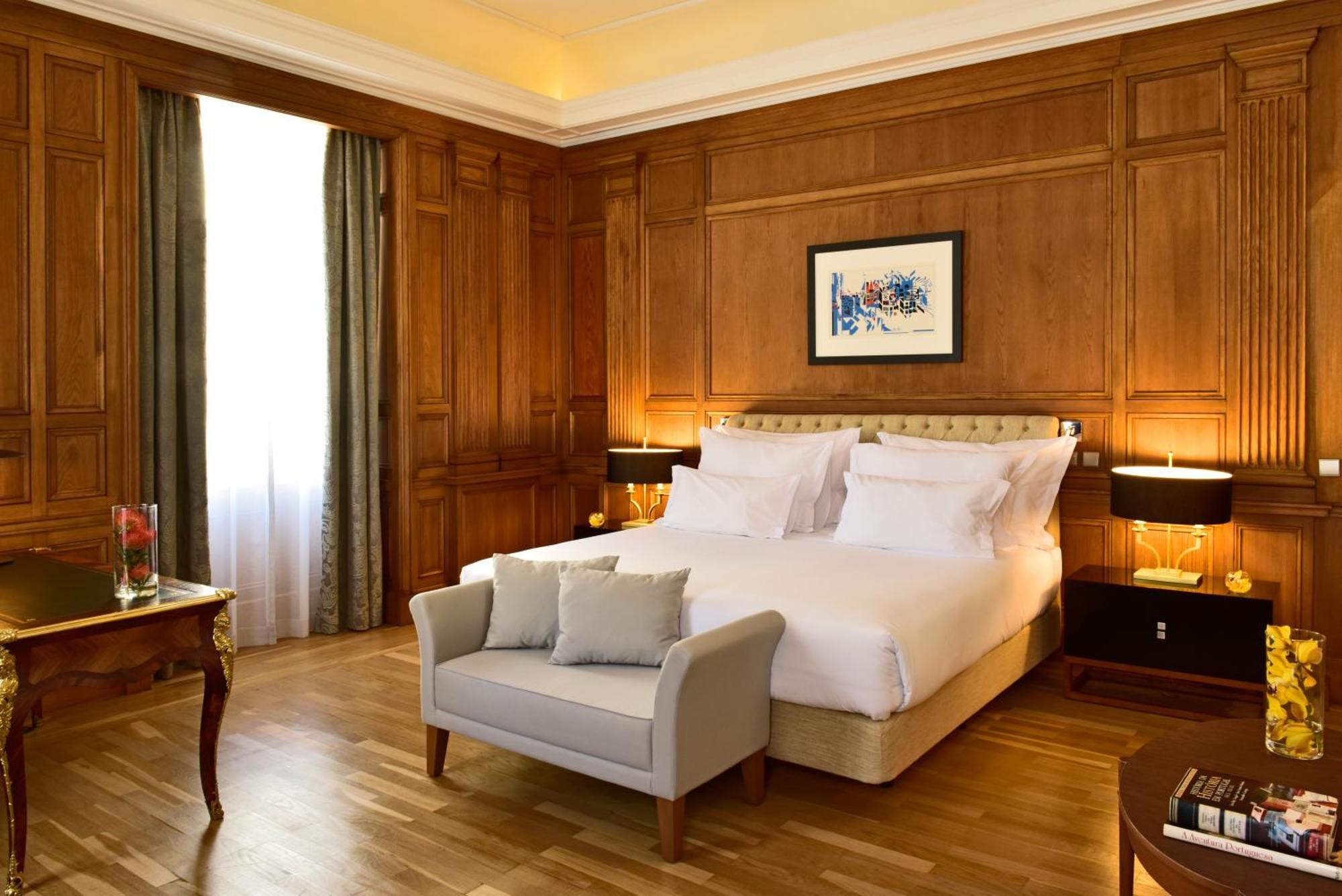 Pousada De Lisboa - Small Luxury Hotels Of The World Exterior foto A bedroom at the hotel
